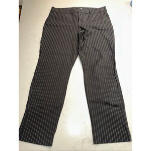 Old Navy High Rise Pixie Skinny Pants Women’s size 14 Charcoal Gray Pin Strip